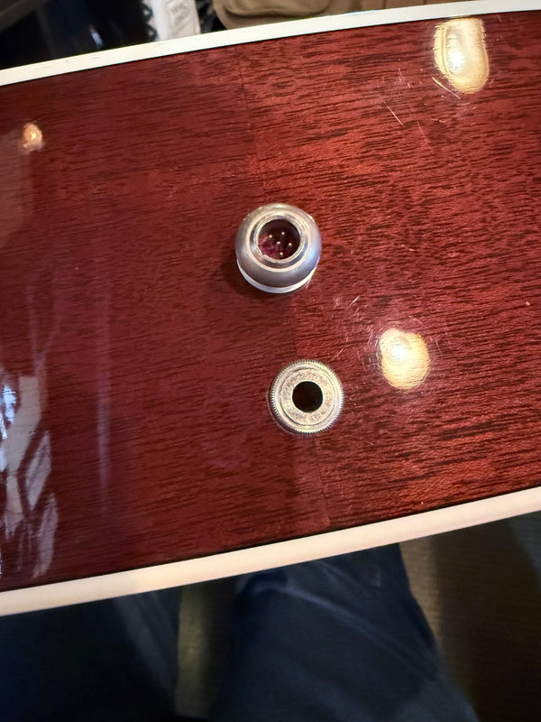 Pre-Owned Martin CEO 4 Slope Shoulder Dreadnought c.2002 w/ Amulet Stereo Pickup