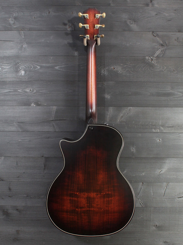 Pre-Owned Taylor Builder’s Edition 324ce Urban Ash - Mahogany Top