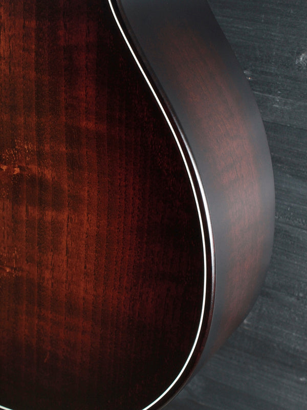 Pre-Owned Taylor Builder’s Edition 324ce Urban Ash - Mahogany Top