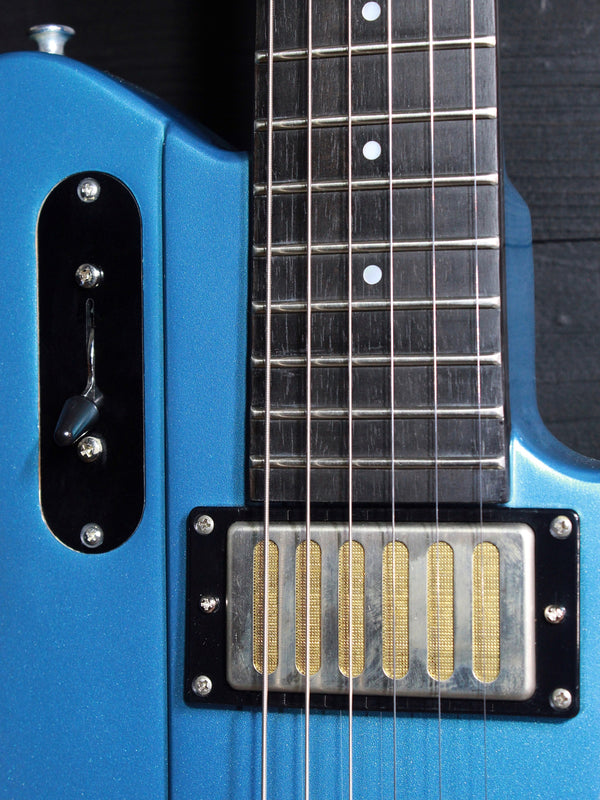 Eastman Juliet LA Celestine Blue Electric Solidbody Guitar