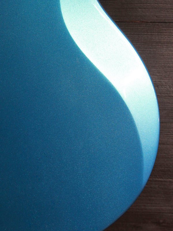 Eastman Juliet LA Celestine Blue Electric Solidbody Guitar