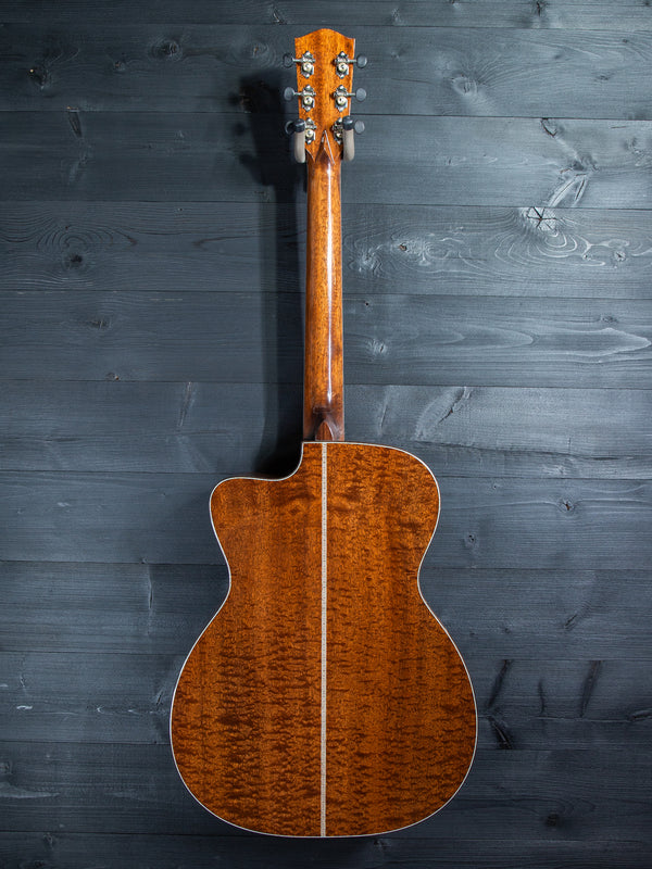 Eastman L-OMCE-QS Luthier Series Quilted Sapele / European Spruce w/ Cutaway+Electronics