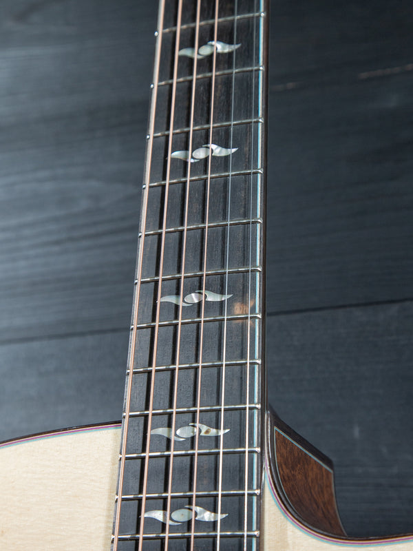 Eastman L-OMCE-QS Luthier Series Quilted Sapele / European Spruce w/ Cutaway+Electronics