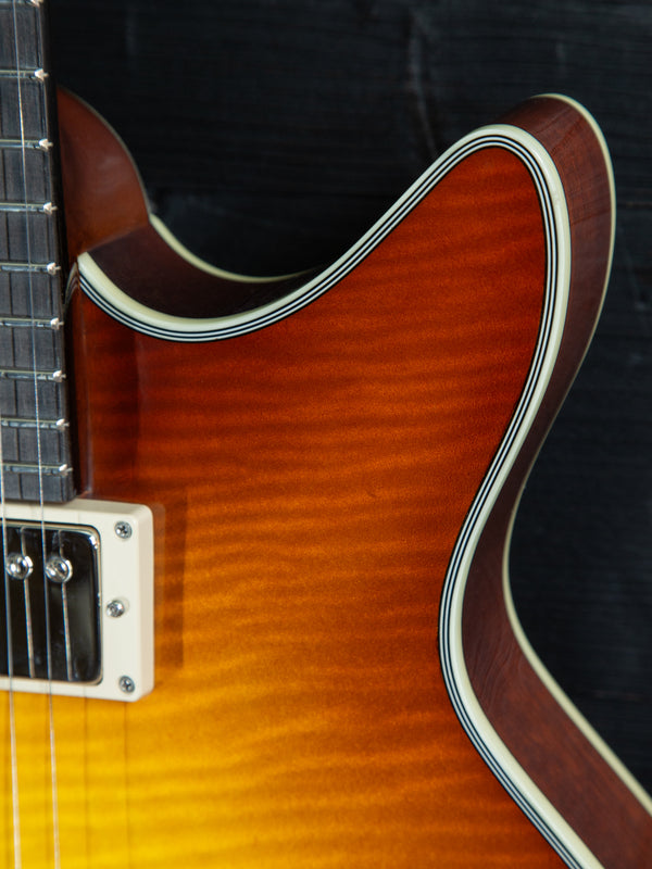 Eastman Romeo California Goldburst Electric Guitar