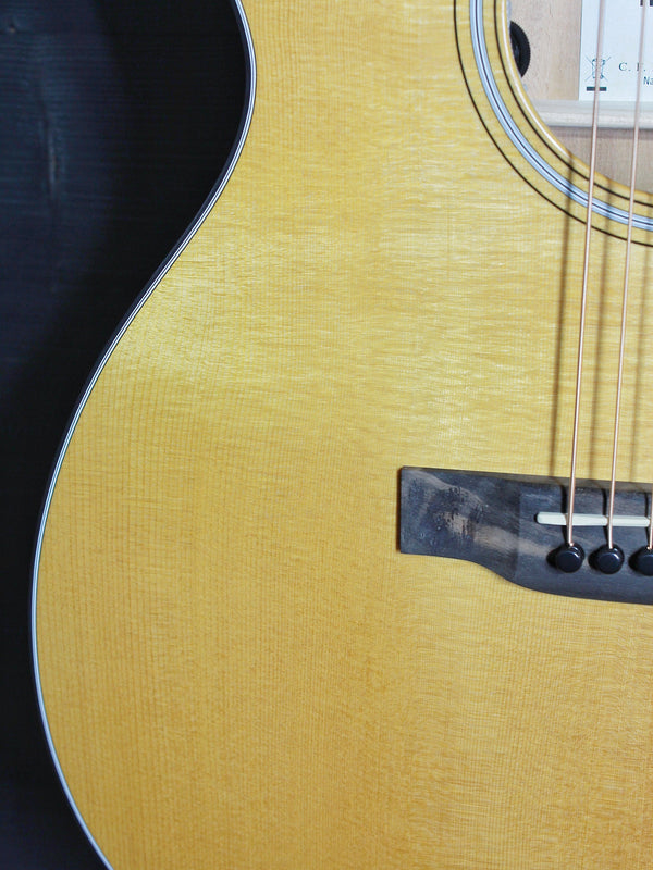 Martin Guitar 000E-Retro Plus Mahogany Solid Wood Acoustic-Electric Guitar