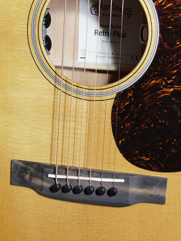 Martin Guitar 000E-Retro Plus Mahogany Solid Wood Acoustic-Electric Guitar