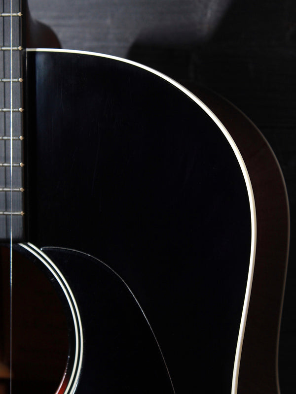 Pre-Owned Martin CEO 4 Slope Shoulder Dreadnought c.2002 w/ Amulet Stereo Pickup