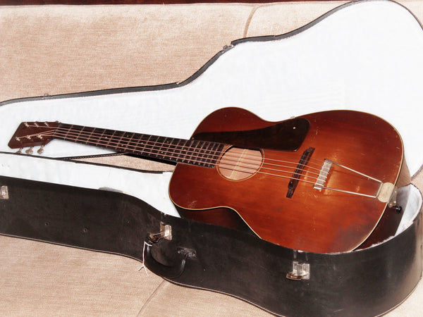 Vintage Martin R-18 Archtop c.1933 Ambertone Finish Very Good