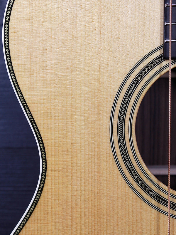 Martin 000-EC 30th Anniversary Eric Clapton Acoustic Guitar Limited