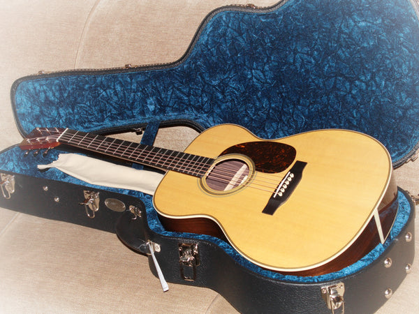 Martin 000-EC 30th Anniversary Eric Clapton Acoustic Guitar Limited