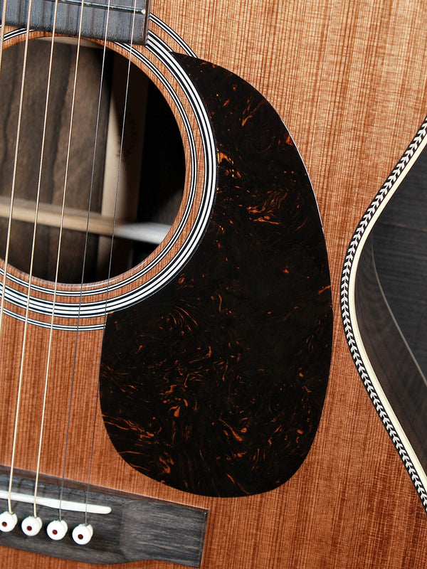 Martin Guitars Custom Shop Expert 000 14-Fret Ziricote / Sinker Redwood Exclusive
