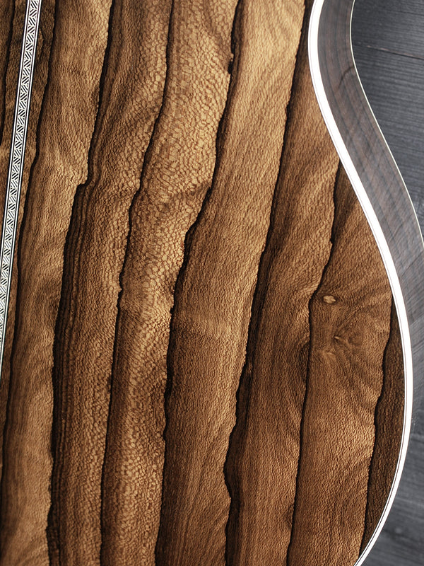 Martin Guitars Custom Shop Expert 000 14-Fret Ziricote / Sinker Redwood Exclusive