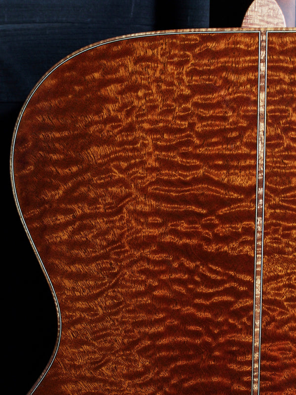 Santa Cruz Guitar Company Custom OM Quilted Sapele / Moon Spruce