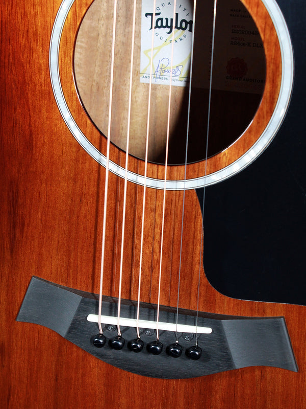 Taylor 224ce K-DLX Koa Deluxe Grand Auditorium Acoustic-Electric Guitar