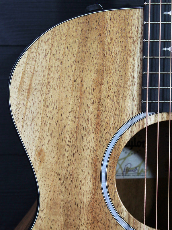 Taylor Custom 224ce K-DLX - Koa Deluxe Natural Matte Finish Acoustic-Electric Guitar