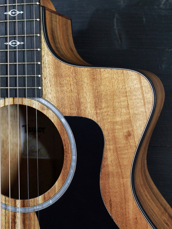 Taylor Custom 224ce K-DLX - Koa Deluxe Natural Matte Finish Acoustic-Electric Guitar