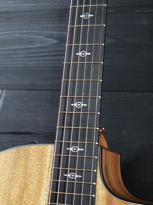 Taylor Custom 224ce K-DLX - Koa Deluxe Natural Matte Finish Acoustic-Electric Guitar