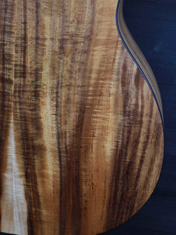 Taylor Custom 224ce K-DLX - Koa Deluxe Natural Matte Finish Acoustic-Electric Guitar