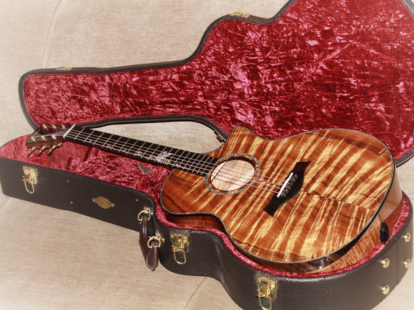 Taylor Custom Grand Auditorium Hand-Selected Premium Grade Koa Acoustic Guitar