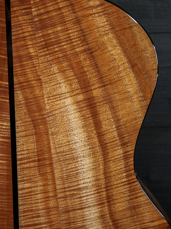 Taylor Custom Grand Auditorium Hand-Selected Premium Grade Koa Acoustic Guitar