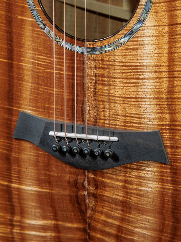 Taylor Custom Grand Auditorium Hand-Selected Premium Grade Koa Acoustic Guitar