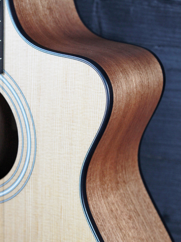 Taylor 112ce N Nylon String Sapele / Spruce Grand Concert Demo Acoustic-Electric