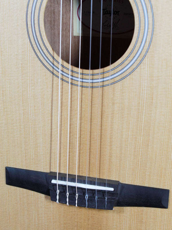 Taylor 112ce N Nylon String Sapele / Spruce Grand Concert Demo Acoustic-Electric