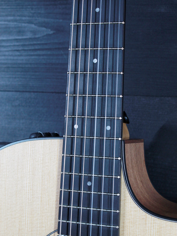 Taylor 112ce N Nylon String Sapele / Spruce Grand Concert Demo Acoustic-Electric