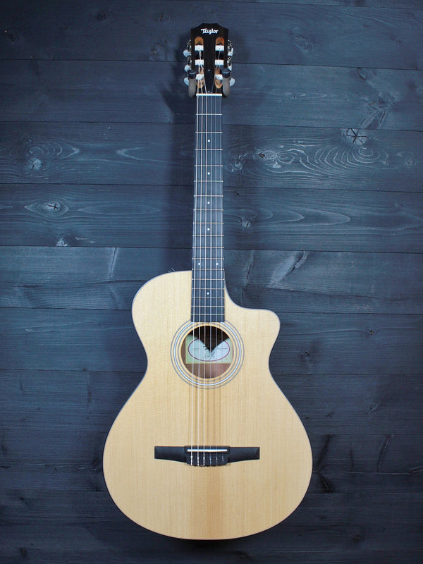 Taylor 112ce N Nylon String Sapele / Spruce Grand Concert Demo Acoustic-Electric