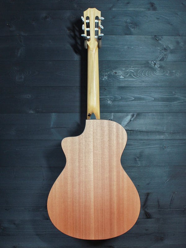 Taylor 112ce N Nylon String Sapele / Spruce Grand Concert Demo Acoustic-Electric