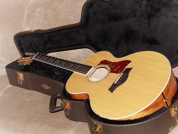 Pre-Owned Taylor 655e 12-String Maple Jumbo Acoustic-Electric Guitar