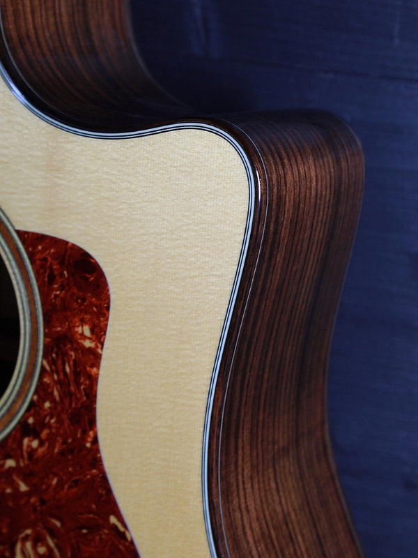 Pre-Owned Taylor 710ce L9 Limited Edition Short Scale Rosewood Dreadnought c.2004