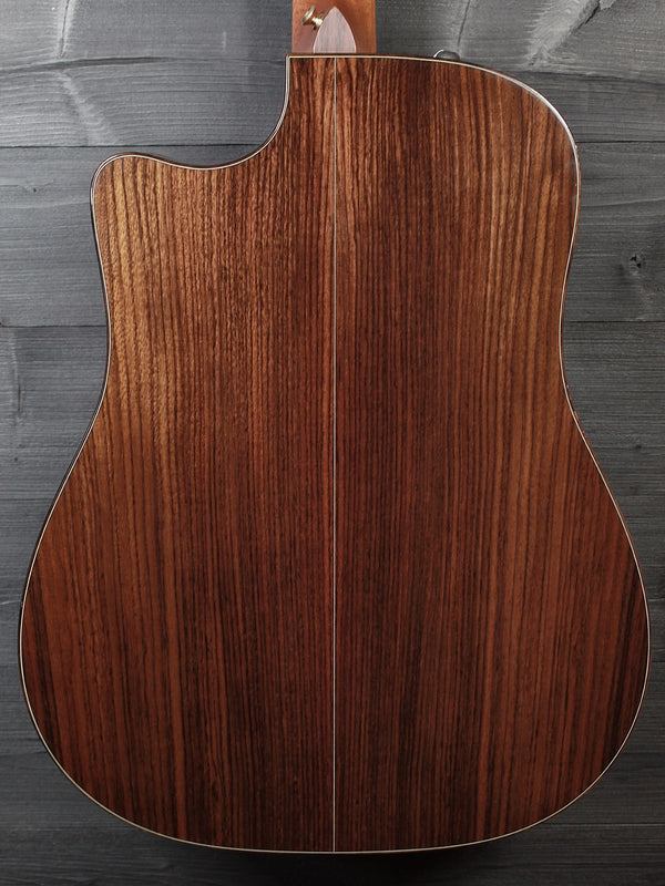 Pre-Owned Taylor 710ce L9 Limited Edition Short Scale Rosewood Dreadnought c.2004