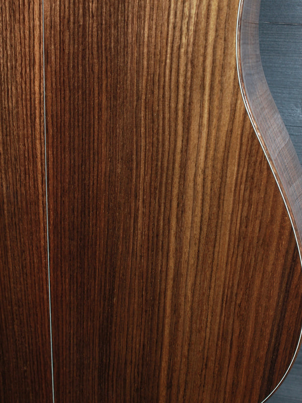 Pre-Owned Taylor 710ce L9 Limited Edition Short Scale Rosewood Dreadnought c.2004