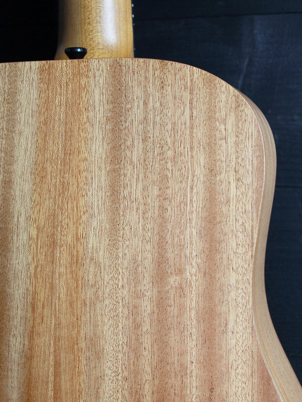 Taylor BT2 Baby Taylor Mahogany Top w/ Travel Bag