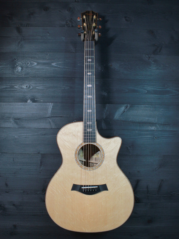 Taylor Custom #36 NAMM 2025 C14ce B5036 The Bengal-Grand Auditorium, Bearclaw Sitka Spruce/Tiger Myrtle