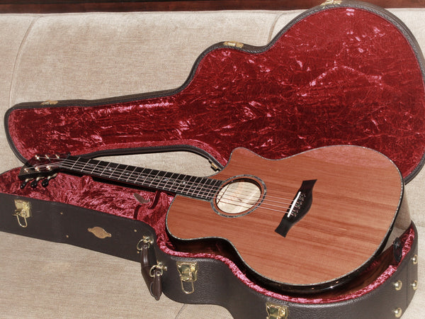Taylor Guitars Custom GA NAMM C14ce B5003 Black Limba / Sinker Redwood