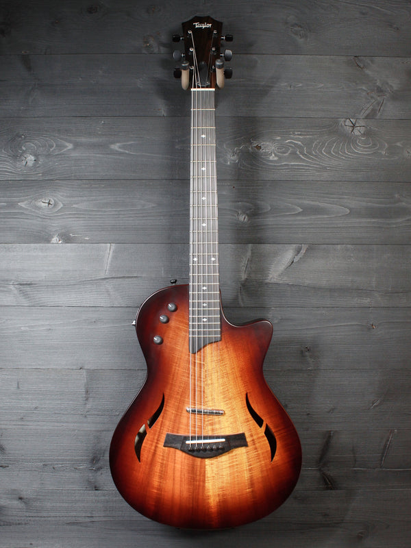 Pre-Owned Taylor T5z Classic Koa Top Hollowbody Hybrid w/ Hardshell Case