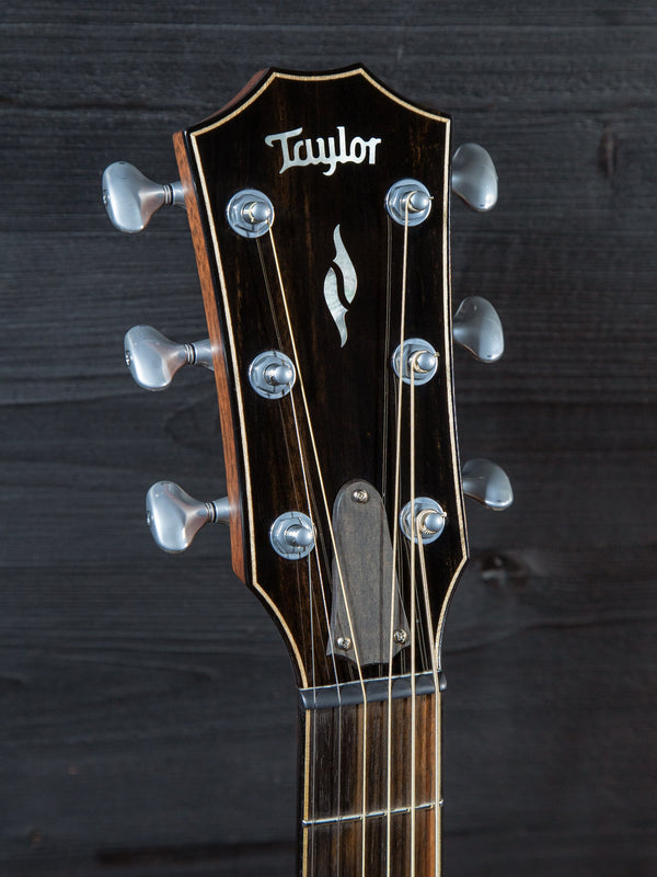 Pre-Owned Taylor 814ce Deluxe Left-Handed Acoustic-Electric Guitar