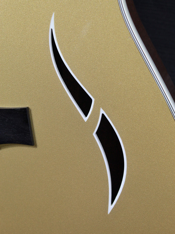 Pre-Owned Taylor T5 Aztec Gold Hybrid Acoustic-Electric Hybrid Guitar