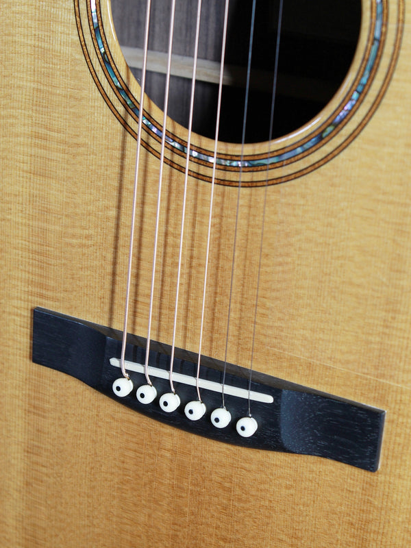 Pre-Owned Ted Thompson T3DL c.1996 Acoustic Jumbo Very Good Condition