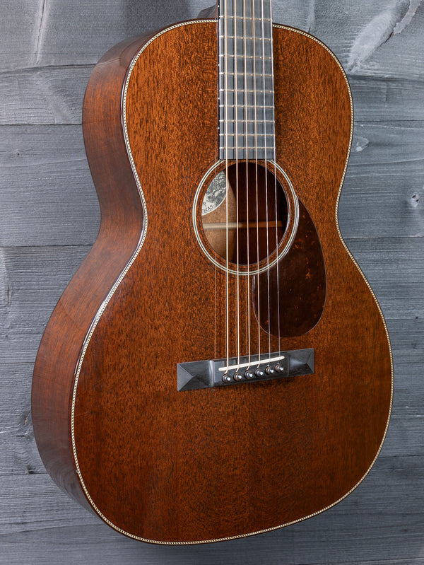 Pre-Owned Collings 001 MH All Mahogany Acoustic Guitar c.2013