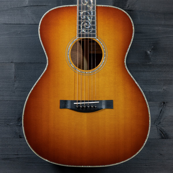 Custom Santa Cruz OM Fiddleback Mahogany / Old Growth Sitka Pre-Owned