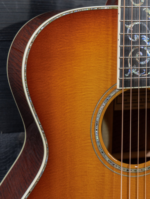 Custom Santa Cruz OM Fiddleback Mahogany / Old Growth Sitka Pre-Owned