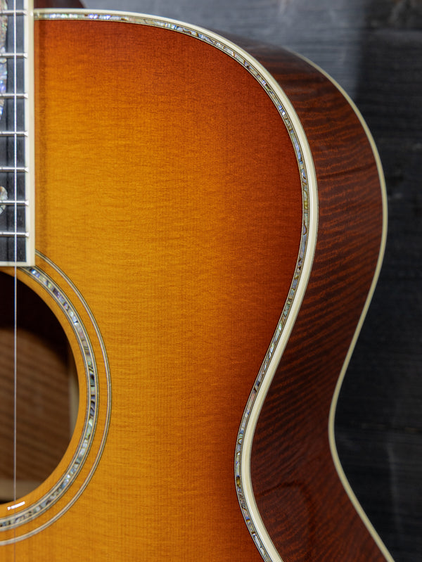 Custom Santa Cruz OM Fiddleback Mahogany / Old Growth Sitka Pre-Owned