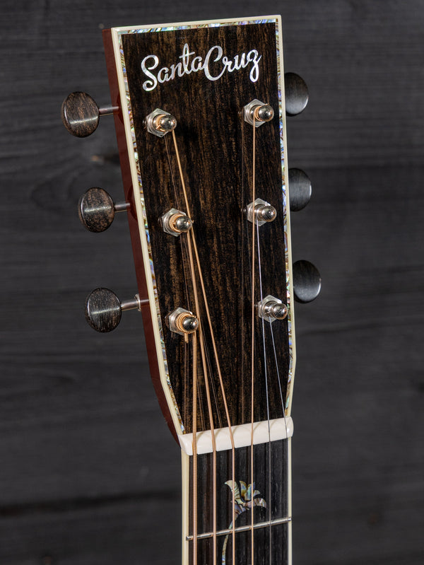 Custom Santa Cruz OM Fiddleback Mahogany / Old Growth Sitka Pre-Owned