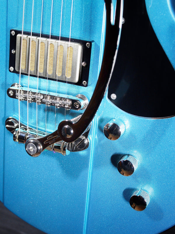 Eastman Juliet LA Electric Guitar – Lightweight Offset | Premium Tone & Style - Celestine Blue