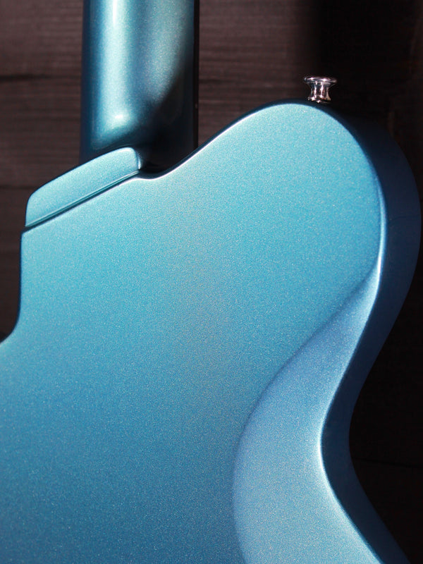 Eastman Juliet LA Electric Guitar – Lightweight Offset | Premium Tone & Style - Celestine Blue