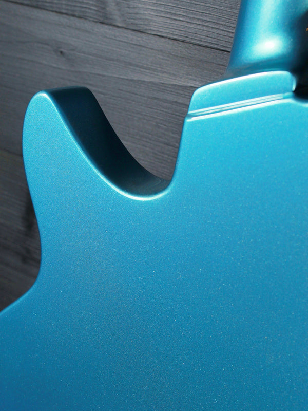 Eastman Juliet LA Electric Guitar – Lightweight Offset | Premium Tone & Style - Celestine Blue