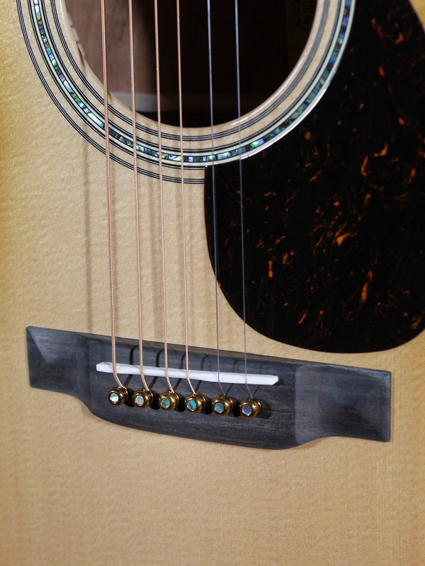 Martin O’ahu K-42 Hibiscus – Limited Edition Toasted Burst Koa Acoustic Guitar